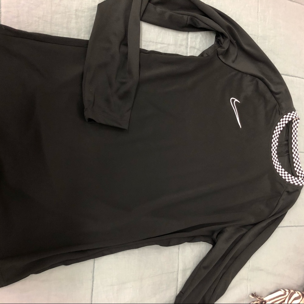 Nike Mesh Longsleeve